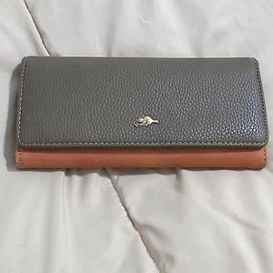 Trifold wallet